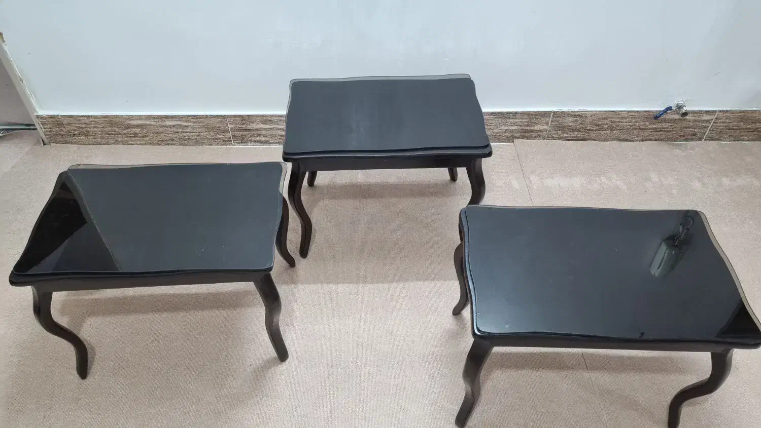 مبل چوبی با کیفیت با پارچه ترک|مبلمان خانگی و میز عسلی|فلاورجان, |دیوار