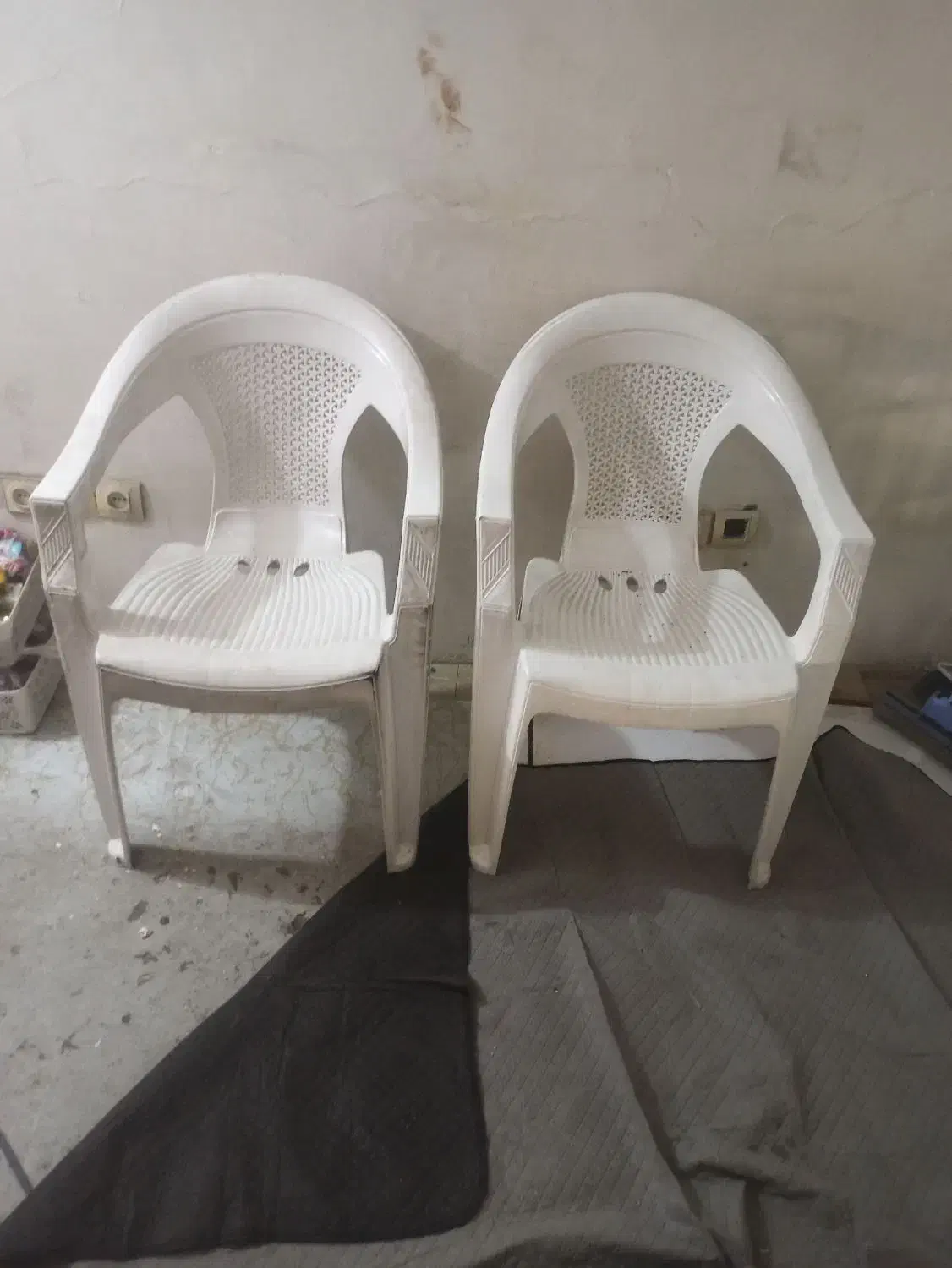 صندلی پلاستیکی درحدنو|صندلی و نیمکت|تهران, چیتگر شمالی|دیوار