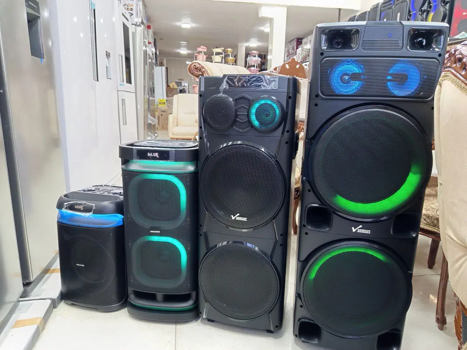 اسپیکر شارژی  پارتی باکس (فروشگاه کریم زاده)|سیستم صوتی خانگی|اردبیل, |دیوار