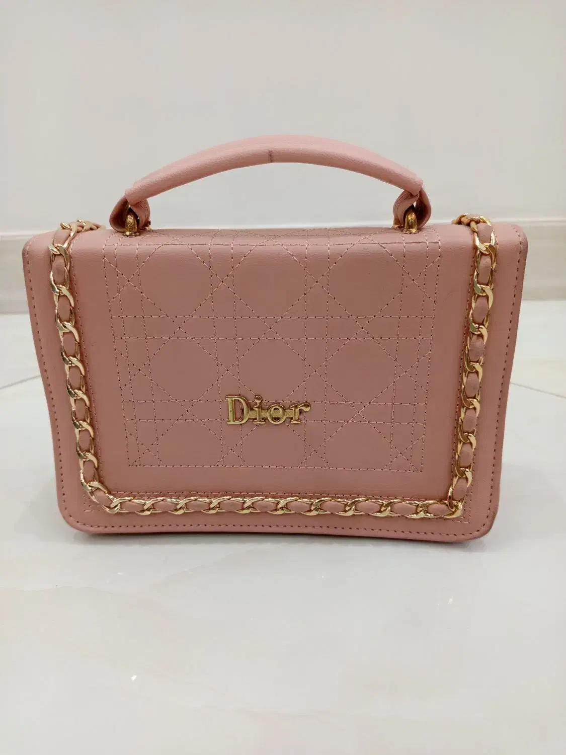 کیف|کیف، کفش، کمربند|بیرجند, |دیوار