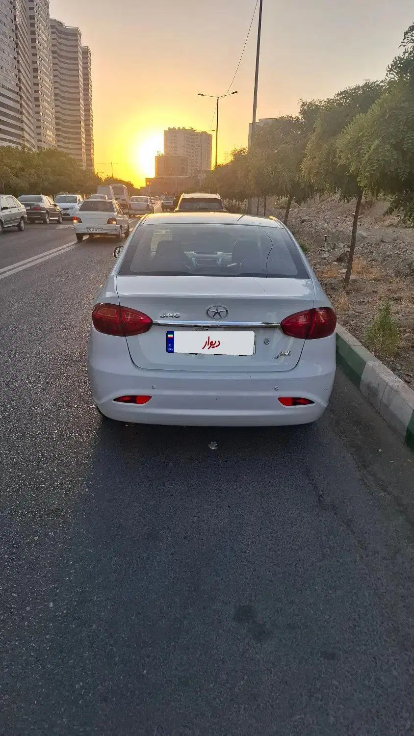 جک j4|خودرو سواری و وانت|تهران, شهرک خرازی|دیوار