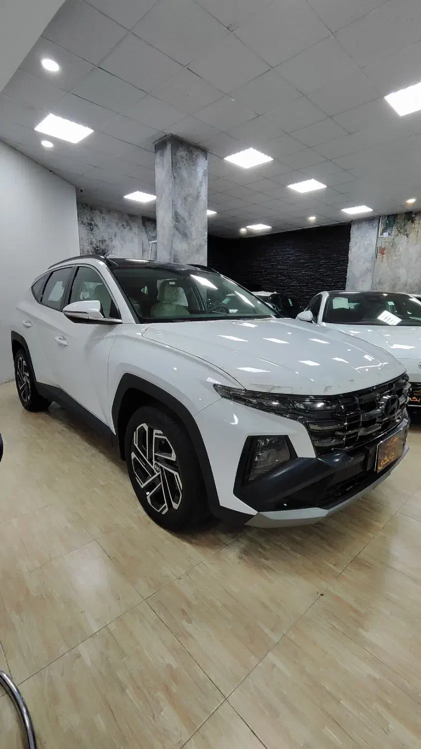 توسان 2025 سفید اروند|خودرو سواری و وانت|بهبهان, |دیوار