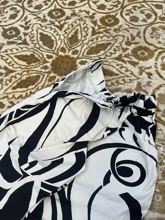 لباس بچگانه|کفش و لباس بچه|گنبد کاووس, |دیوار