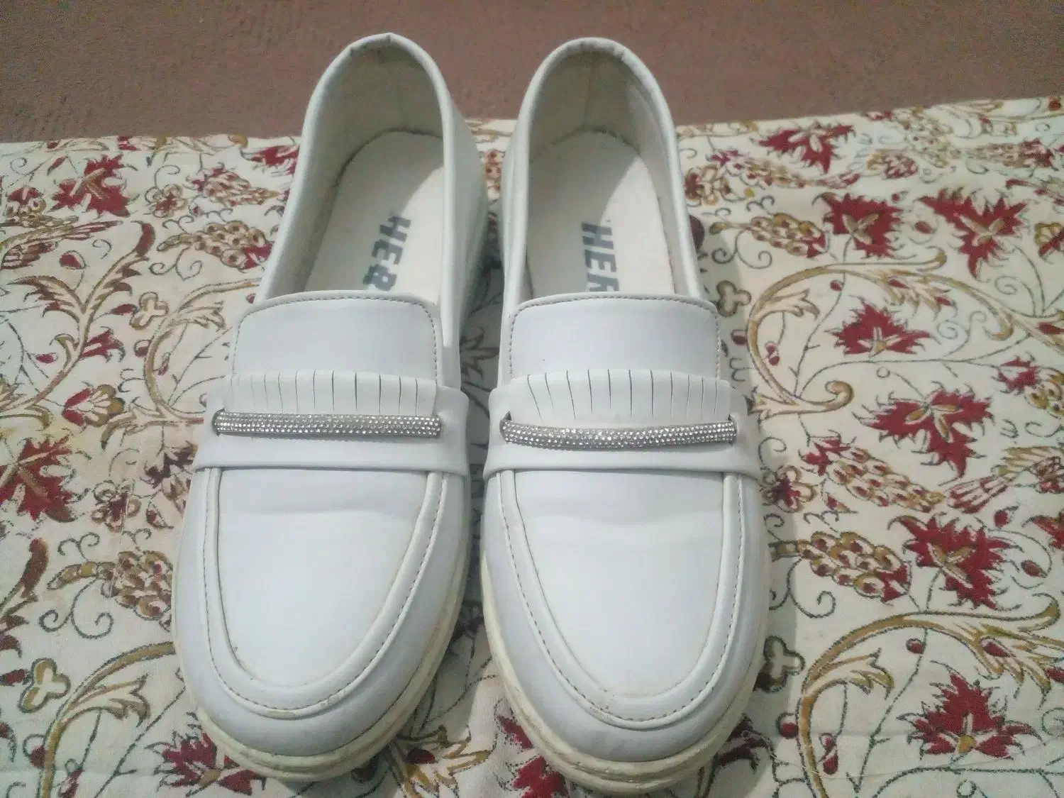 کفش کالج وپالتوگرم|کیف، کفش، کمربند|نجفآباد, قدس|دیوار