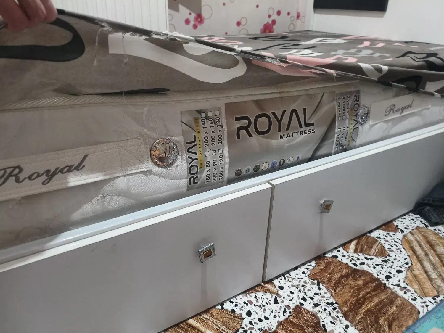 تخت خواب تک نفره|تخت و سرویس خواب|الوند, |دیوار