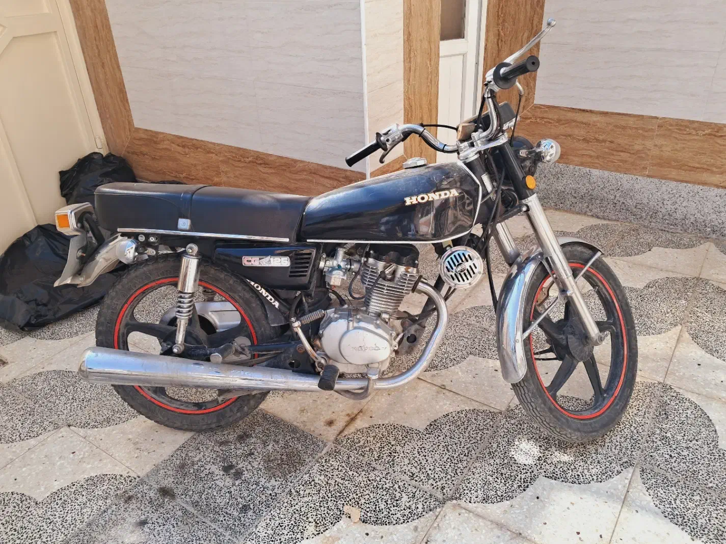 موتور مدل ۹۰|موتورسیکلت|خمینی‌شهر, |دیوار