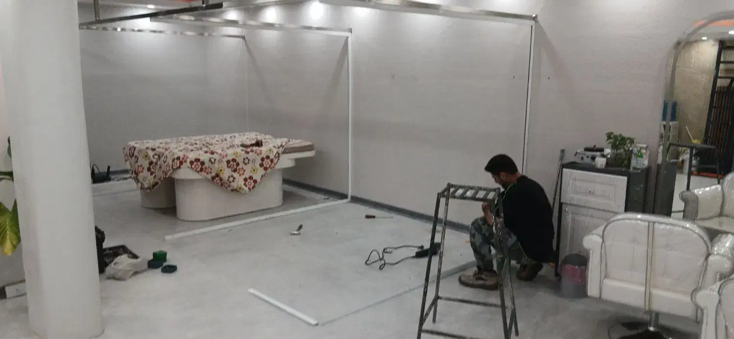 نصب، تعمیرتعویض شیشه سکوریت،ضدگلوله و کرکره برقی|خدمات پیشه و مهارت|اهواز, زیتون کارمندی|دیوار