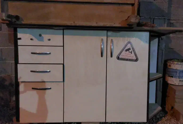 کمد ومیز اتو|لوازم خیاطی و بافتنی|برازجان, |دیوار