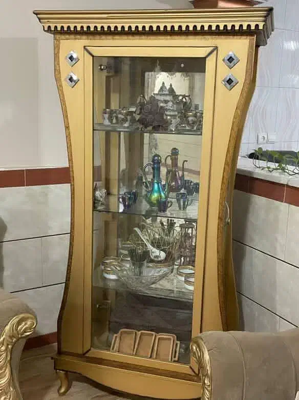 بوفه ایستاده|بوفه، ویترین، کنسول|گرمسار, |دیوار