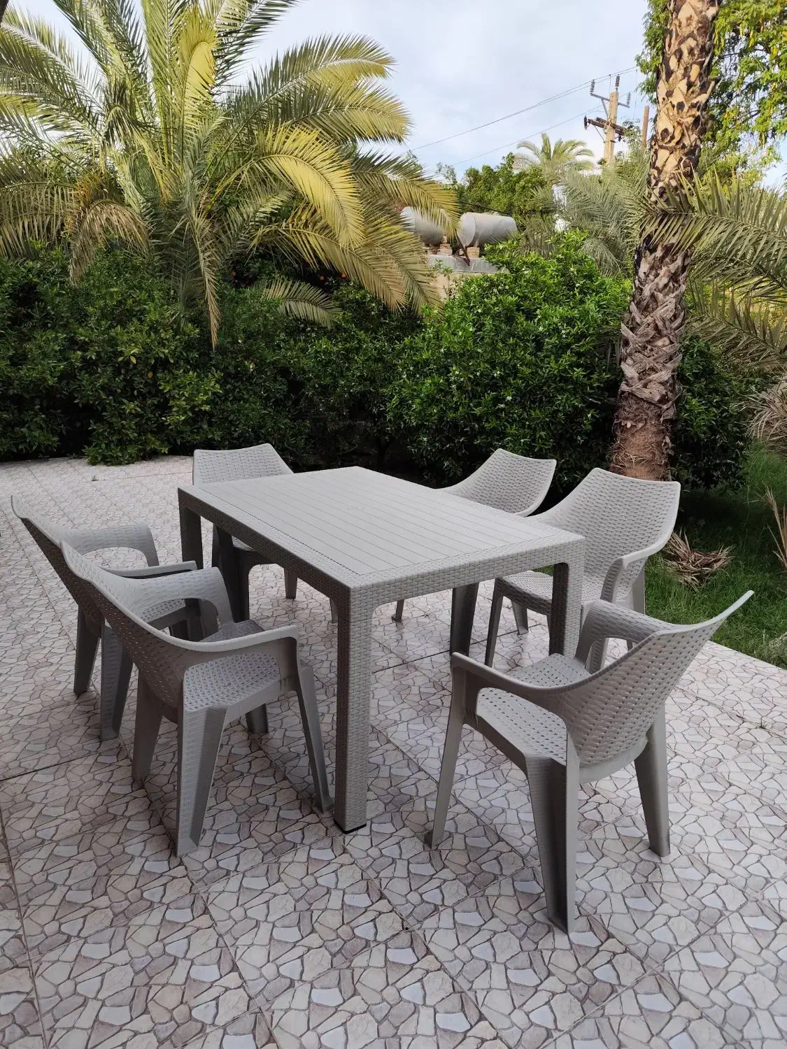 مبل میز و صندلی پلاستیکی حصیر بافت رستوران باغی|کافیشاپ و رستوران|دزفول, |دیوار