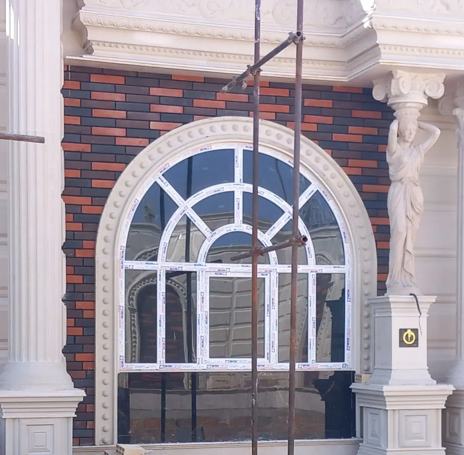 تولید کننده انواع درب و پنجره دوجداره upvc|خدمات پیشه و مهارت|اندیشه, شهرک صدف|دیوار