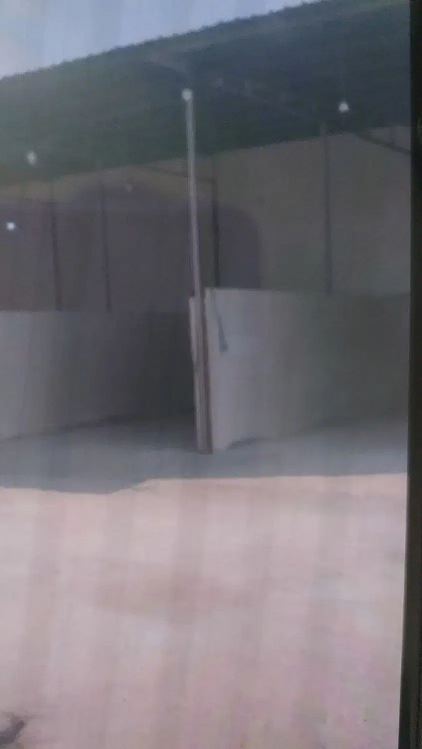 واگذاری رایگان غرفه میوه تره بار|اجارهٔ مغازه و غرفه|فیروزآباد (فارس), |دیوار