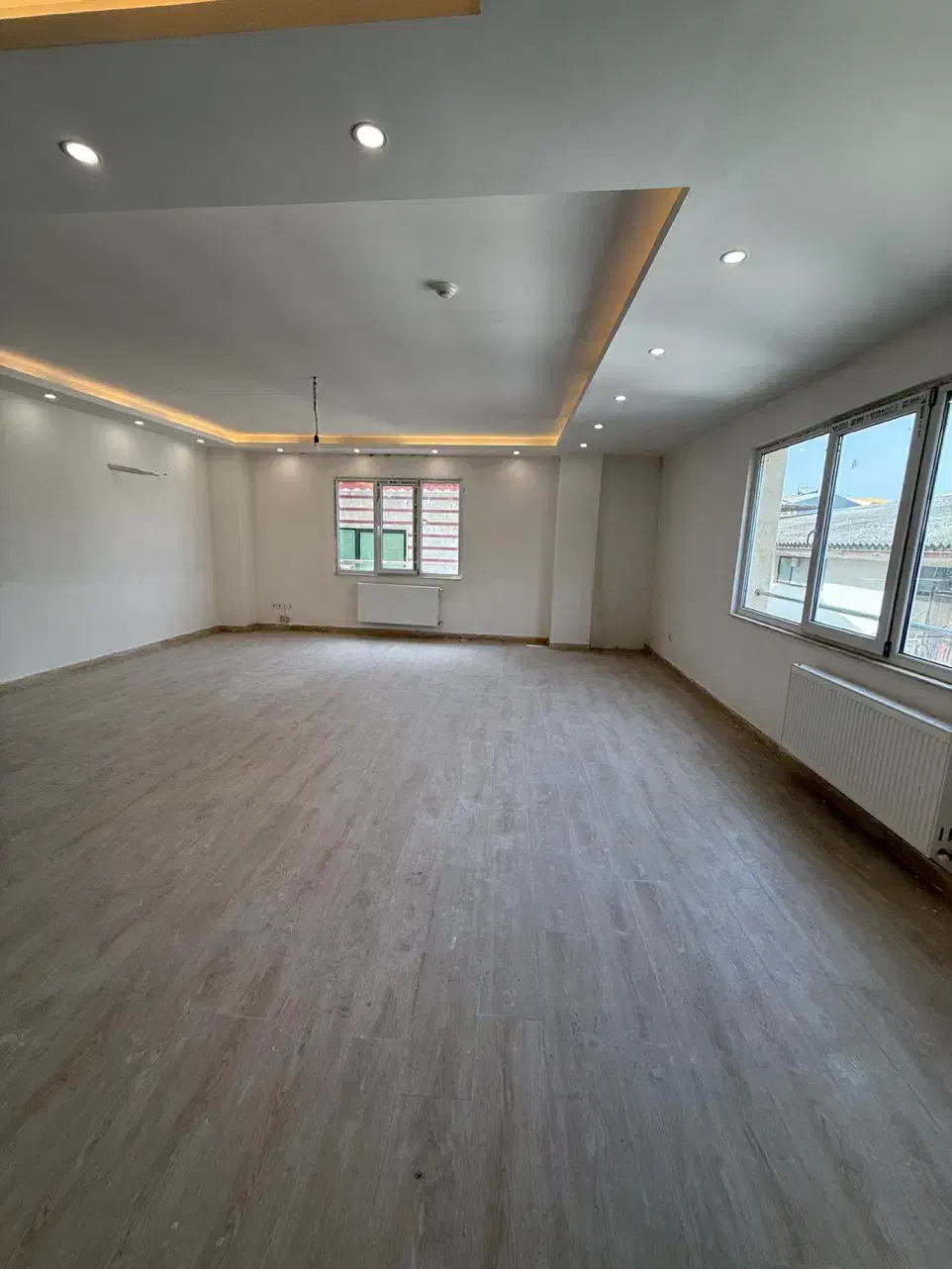 فروش آپارتمان کلید نخورده در نزدیکی منظریه|فروش آپارتمان|رشت, منظریه|دیوار