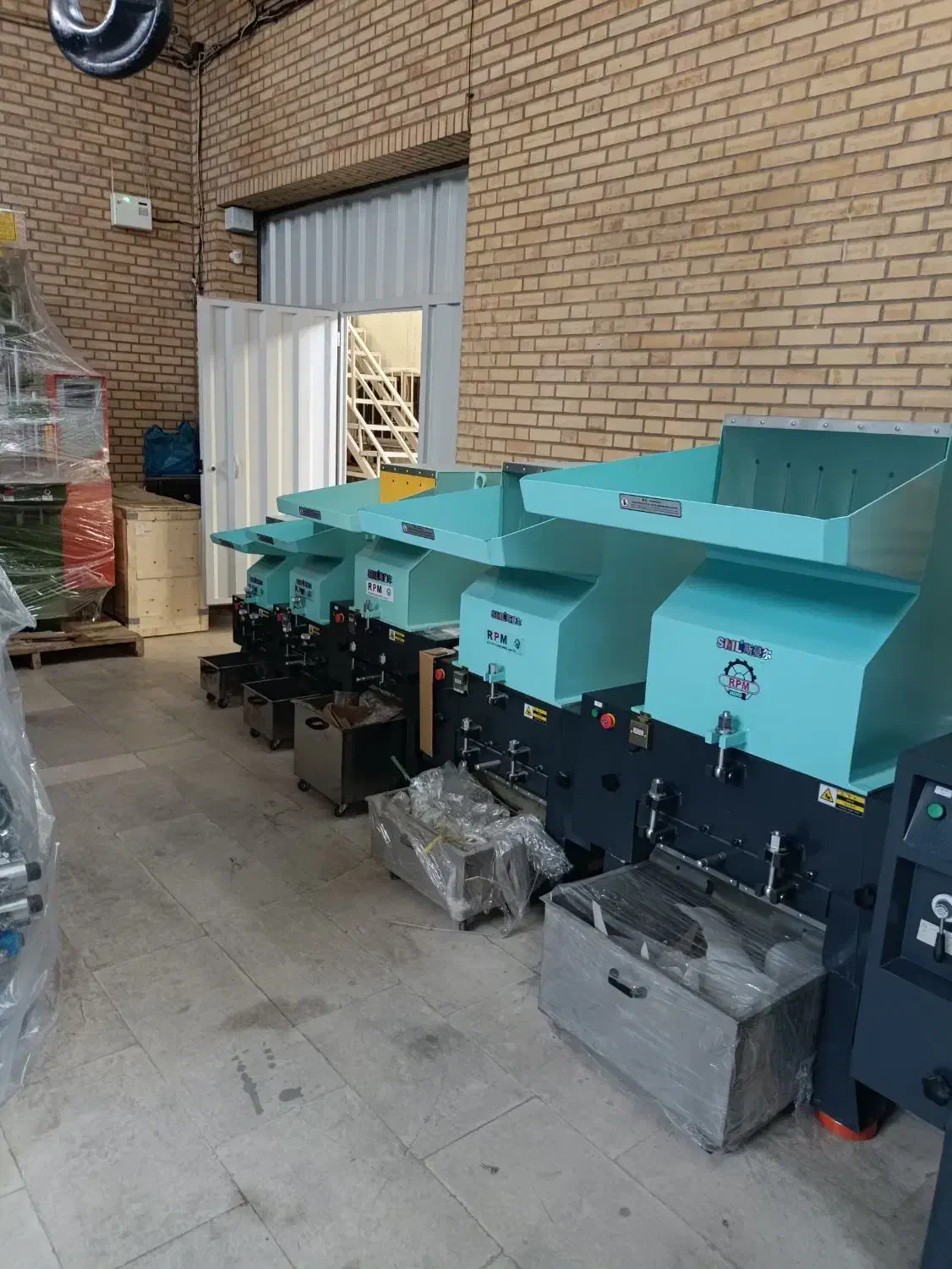 دستگاه تزریق پلاستیک و لوزام جانبی|ماشین‌آلات صنعتی|تهران, اتحاد|دیوار