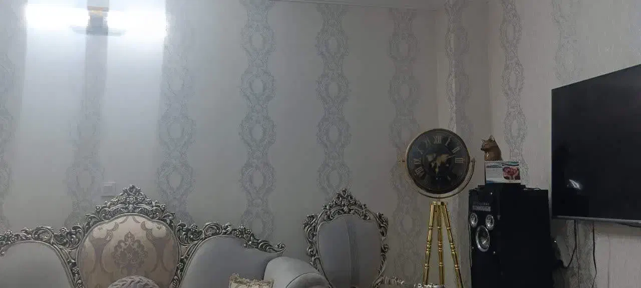 رهن واحد|اجارهٔ آپارتمان|ری, جوانمرد قصاب|دیوار