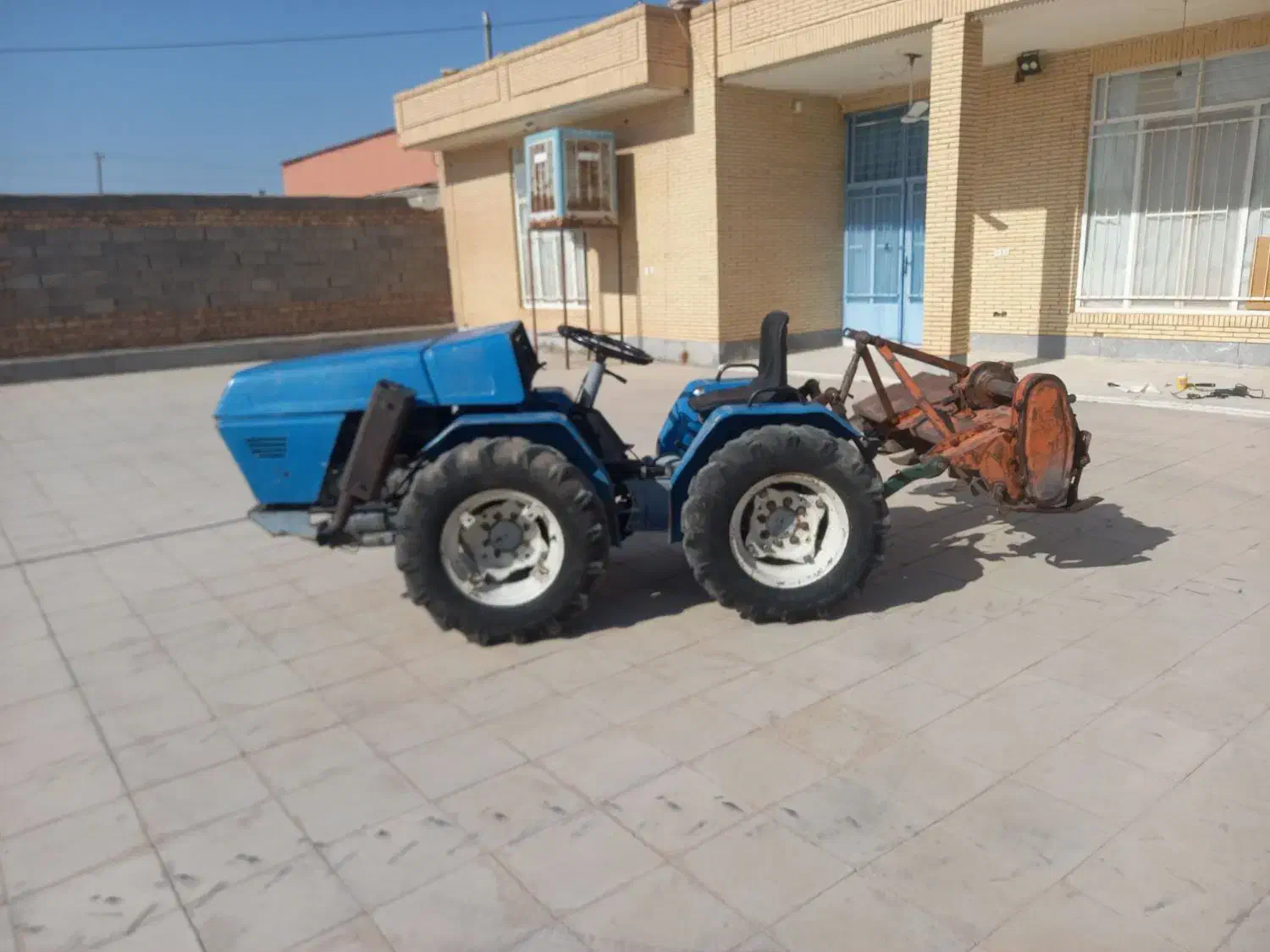 تراکتور گلدونی 938 آلمان|خودرو سنگین|رفسنجان, |دیوار