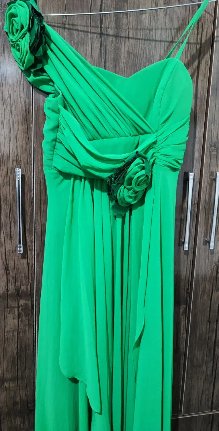 لباس مجلسی|لباس|یزد, |دیوار