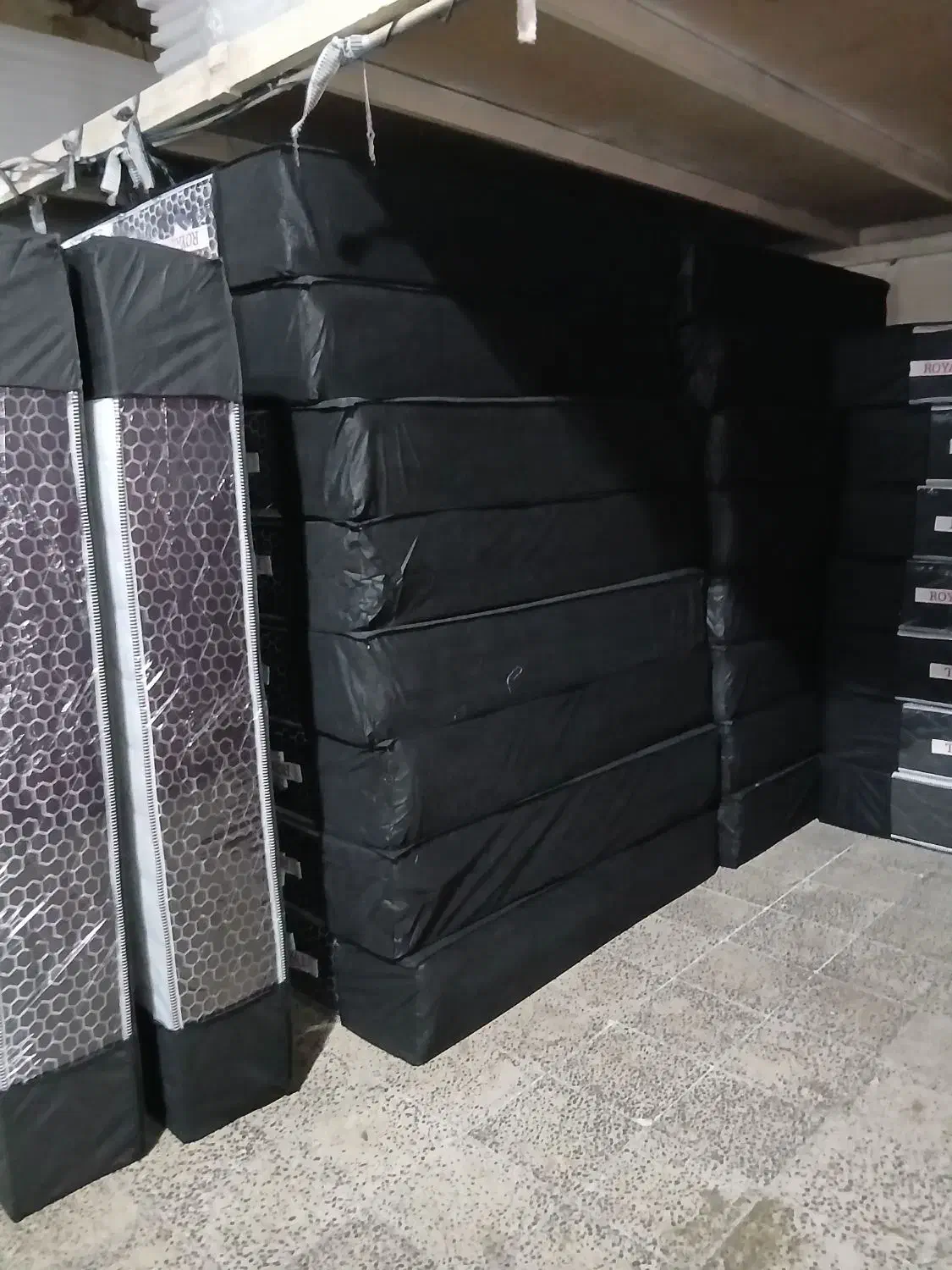 طبی فنری رویال|تشک تختخواب|دلیجان, |دیوار