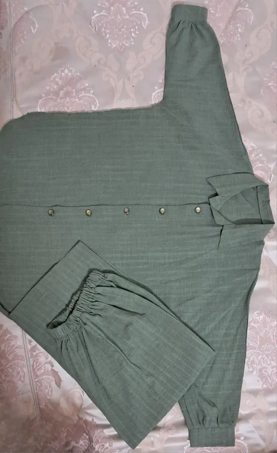 لباس|لباس|فولادشهر, مسکن مهر فولادشهر|دیوار