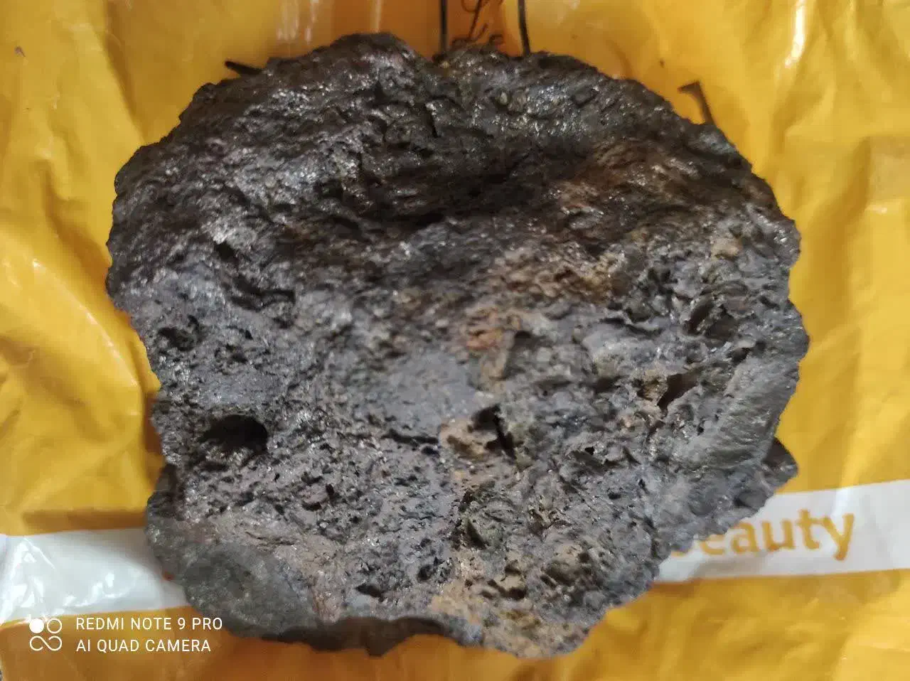 شهاب سنگ|کلکسیون اشیاء عتیقه|بروجن, |دیوار