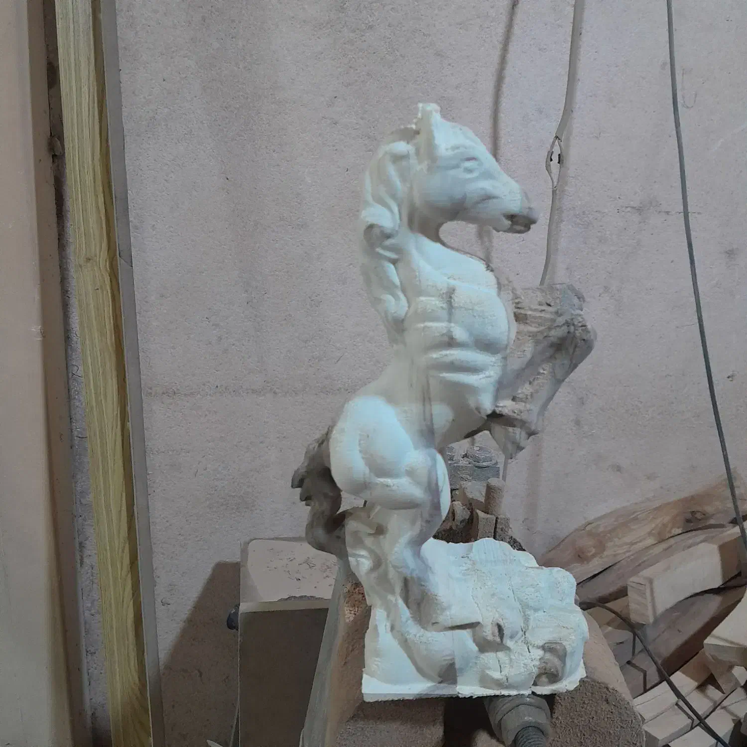 مجسمه چوبی اسب|صنایع دستی و سایر لوازم تزئینی|ملایر, |دیوار