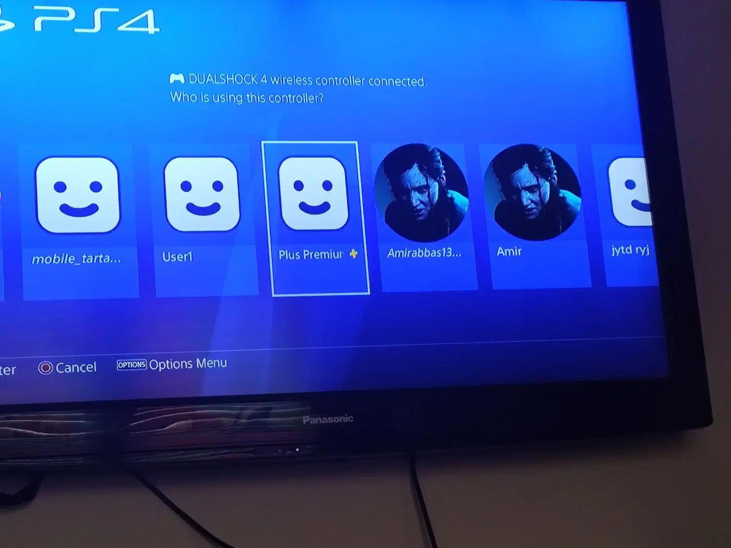 Ps4 1 ترابایت ۲ دسته با اکانت پلاس پریمیوم ۴ ماهه|کنسول، بازی ویدئویی و آنلاین|نسیم‌شهر, |دیوار