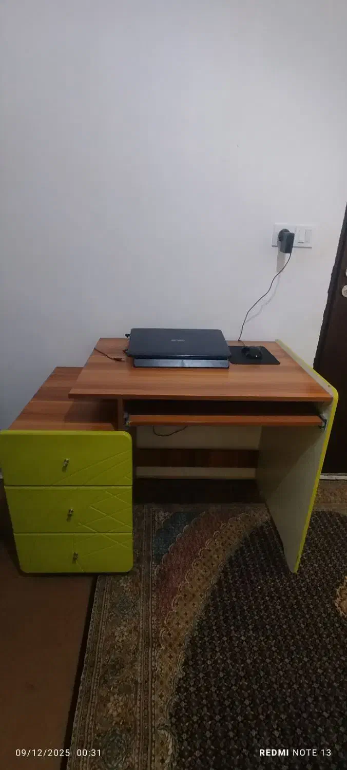 سرویس خواب کامل نوجوان (تک نفره)|تخت و سرویس خواب|سلماس, |دیوار