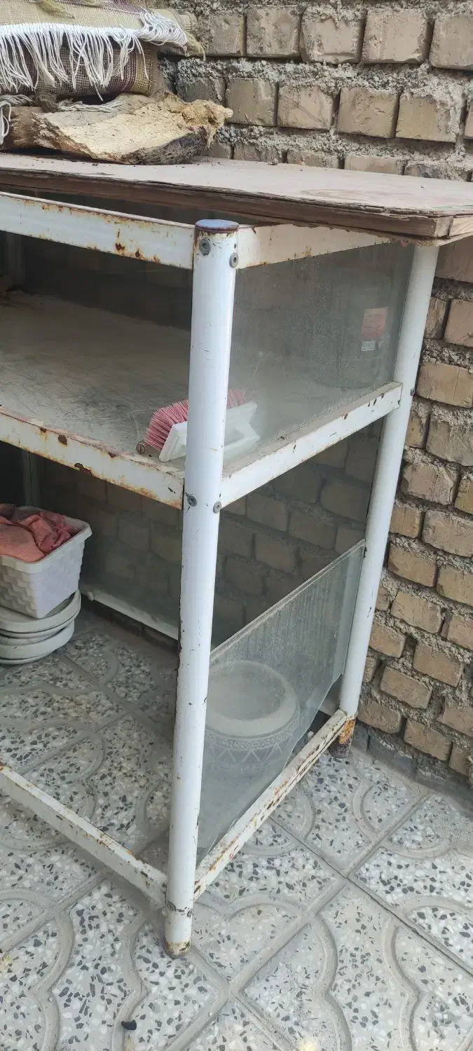 ویترین سه طبقه|بوفه، ویترین، کنسول|آبدانان, |دیوار