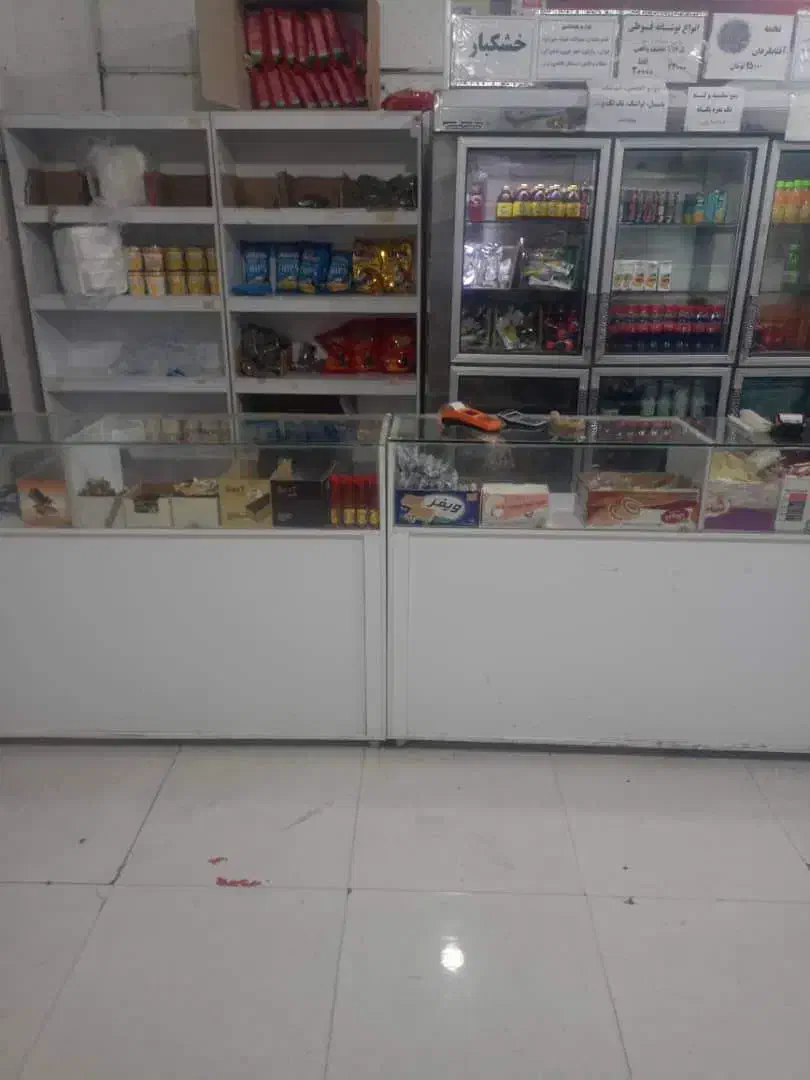 تجهیزات فروشگاهی،یخچال،قفسه،ویترین،|فروشگاه و مغازه|جهرم, |دیوار