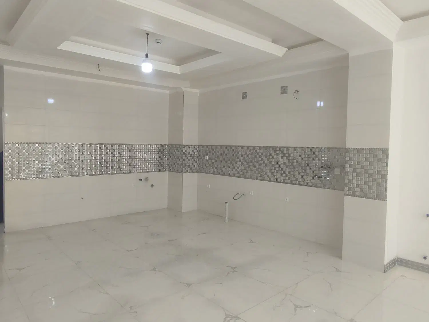 اپارتمان۱۰۸ متری سه خوابه|فروش آپارتمان|سنقر, |دیوار