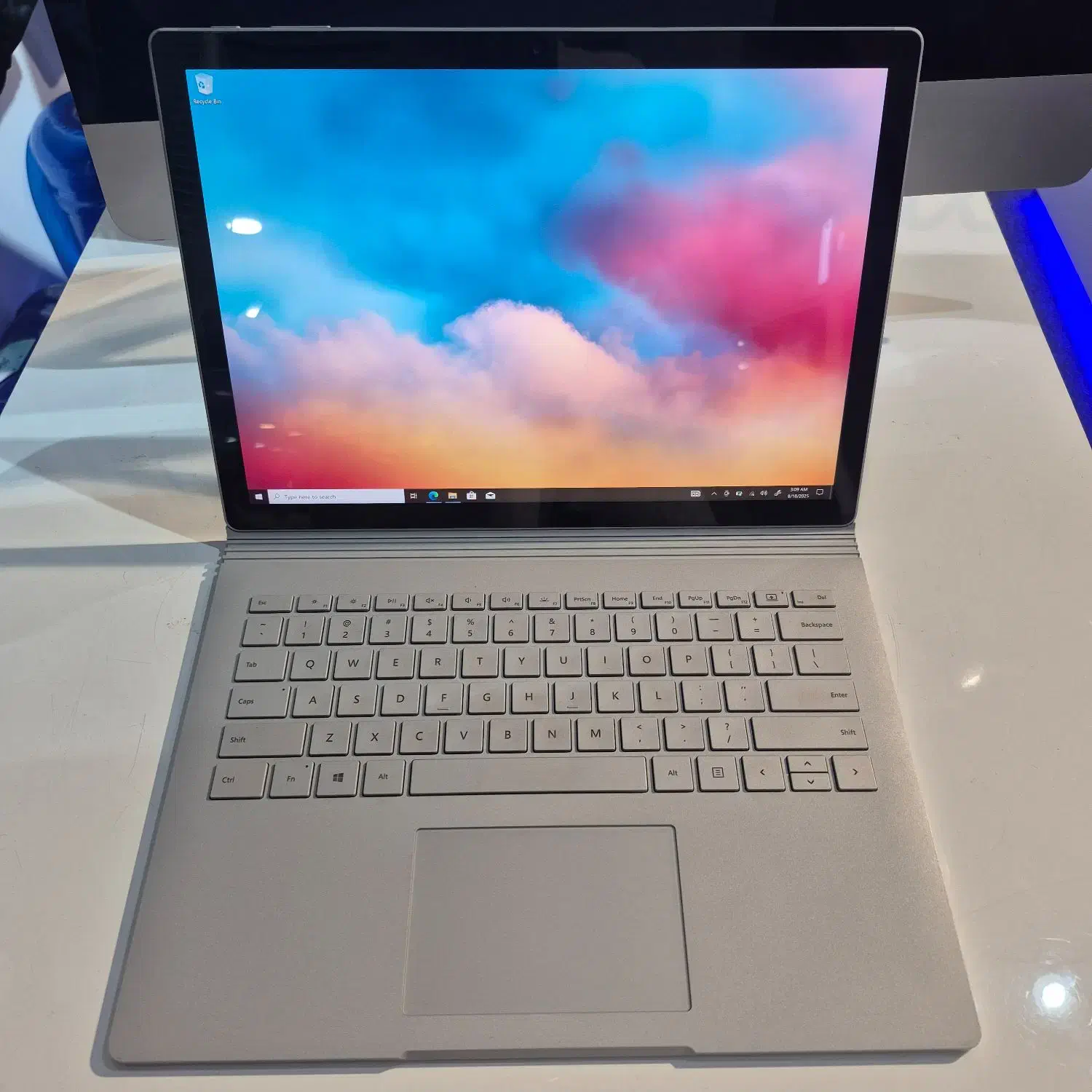 جشنواره فروش لپتاپ وارداتی با قیمت باور نکردنی|رایانه همراه|تهران, میرداماد|دیوار