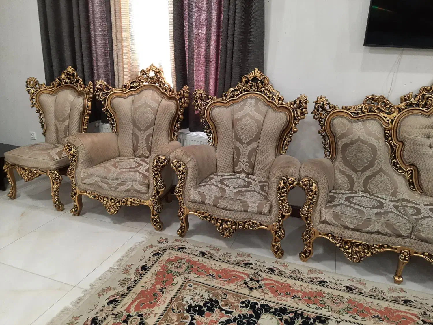 مبل سلطنتی ۹ نفره چوب راش|مبلمان خانگی و میز عسلی|رامجین, |دیوار