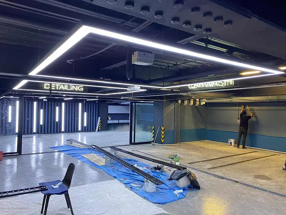 تخصصی لاینر روکار و توکار پروفیل خام و پنل گچی|ریسه و چراغ تزئینی|مشهد, احمدآباد|دیوار