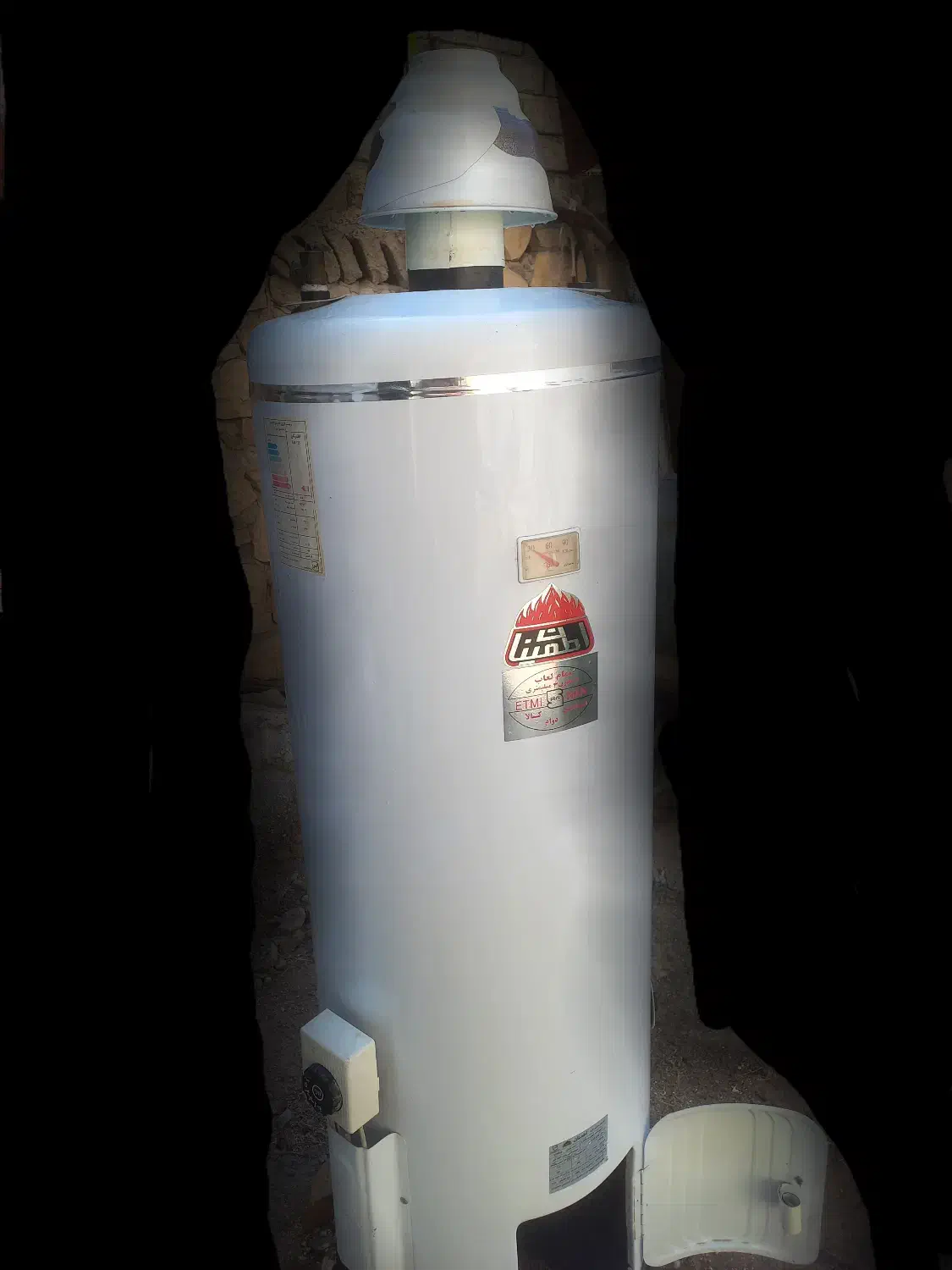 آبگرمکن مخزنی اطمینان ۵۰ گالانی|آبگرمکن، پکیج، شوفاژ|فیروزآباد (فارس), |دیوار