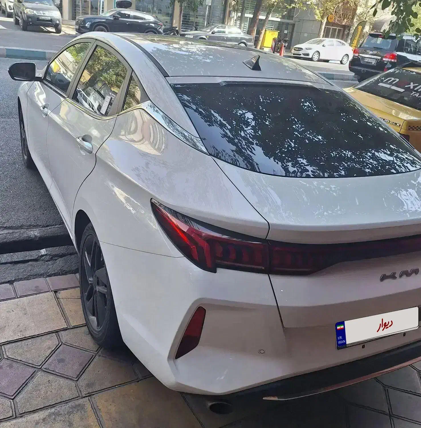 kmc j7 1402|خودرو سواری و وانت|تهران, نیلوفر|دیوار