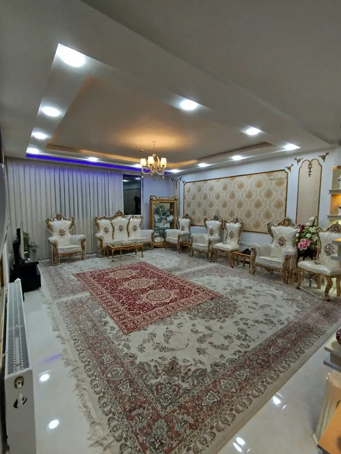 آپارتمان ۹۳ متر/سند آماده/ط یک|فروش آپارتمان|مشهد, نرگس (شهرک غرب)|دیوار