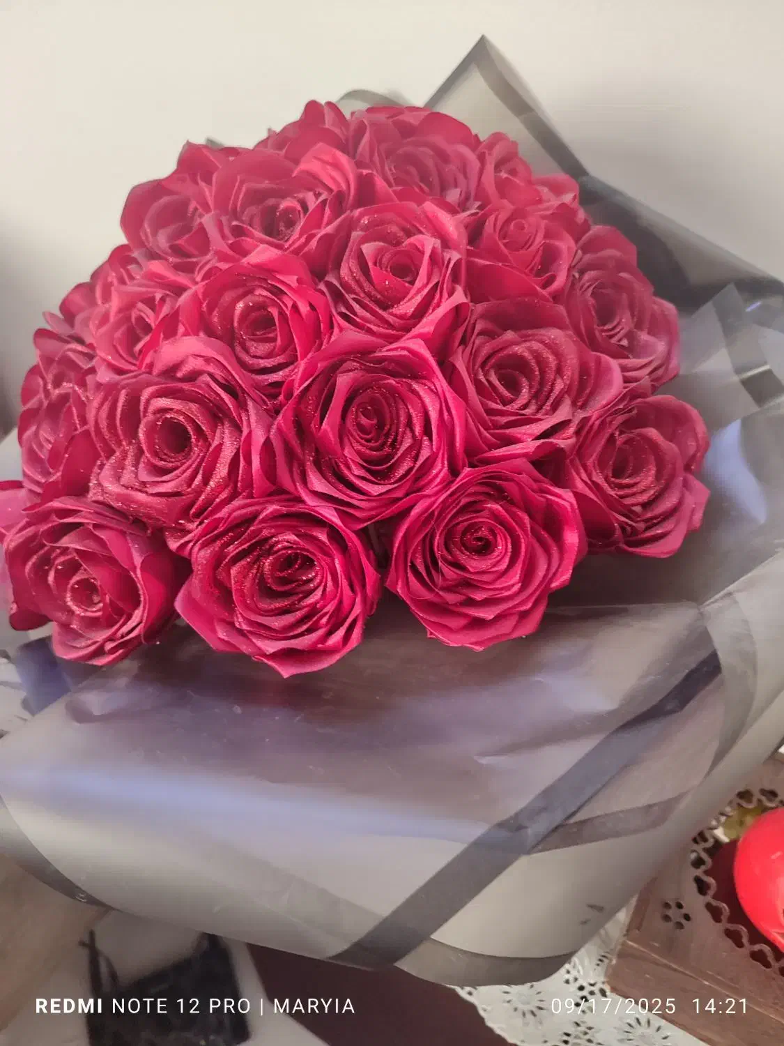دسته گل زیبای ربانی  قرمز|گل مصنوعی|تهران, نیروی هوایی (پیروزی)|دیوار