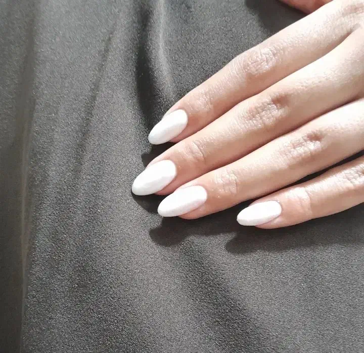 ارائه خدمات ناخن|خدمات آرایشگری و زیبایی|زرندیه, |دیوار