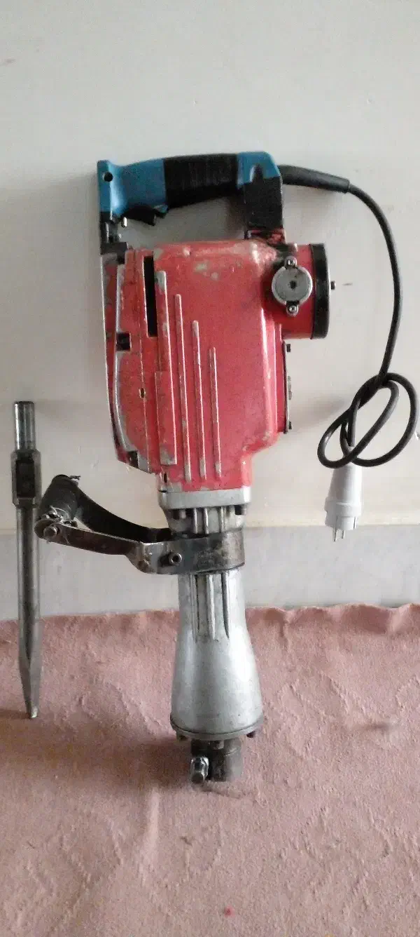 پیکور ۱۷ کیلویی پی.ام|ابزارآلات|تربتحیدریه, حسنی بالا|دیوار