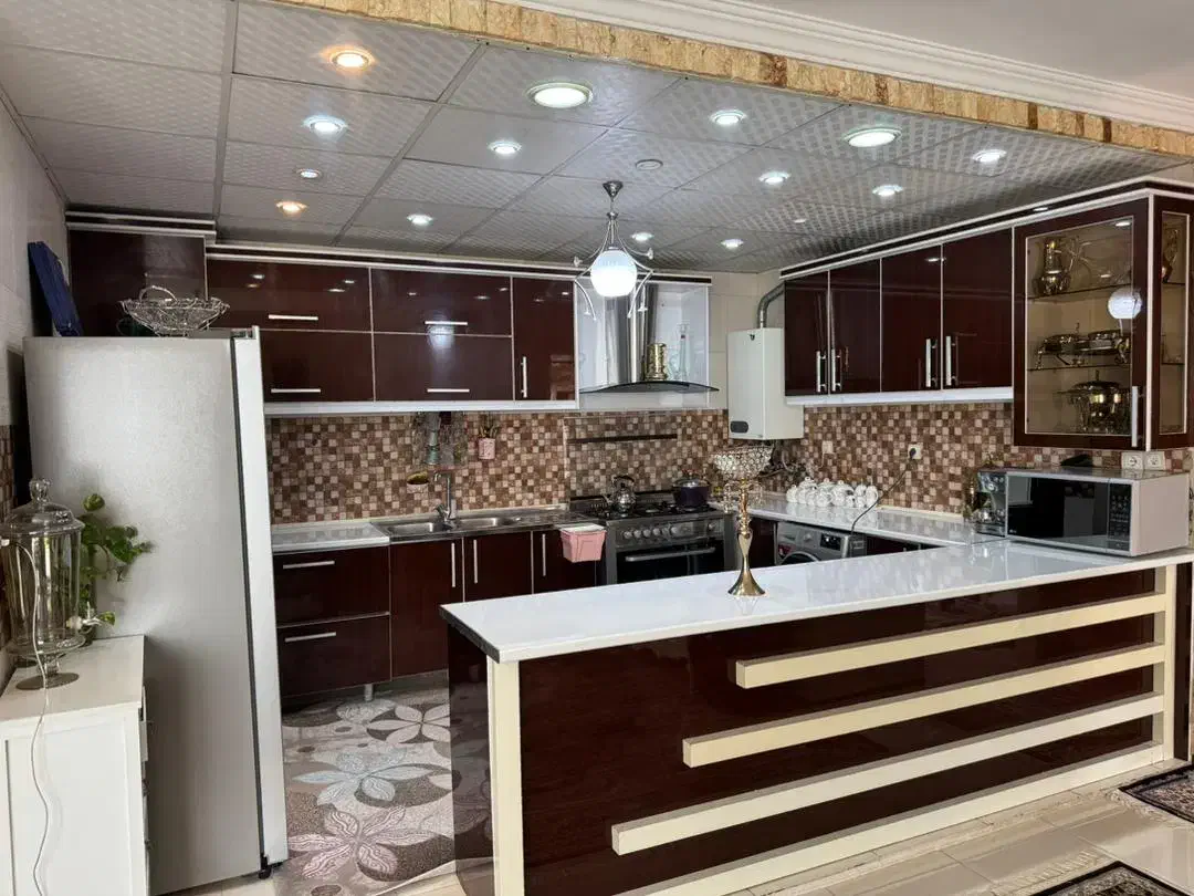 کابینت در حد نو کاملا سالم|آبچکان و نظمدهنده ظروف|شیراز, شهرک پرواز|دیوار