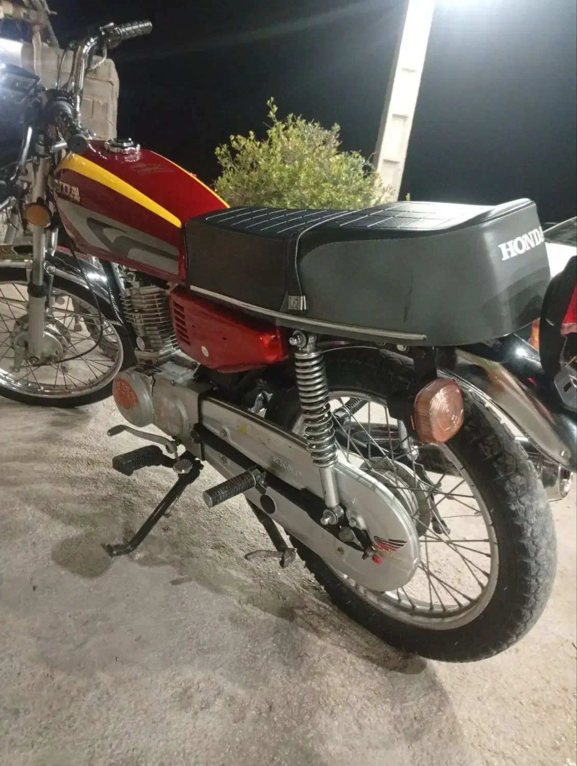 موتورسیکلت|موتورسیکلت|داراب, |دیوار