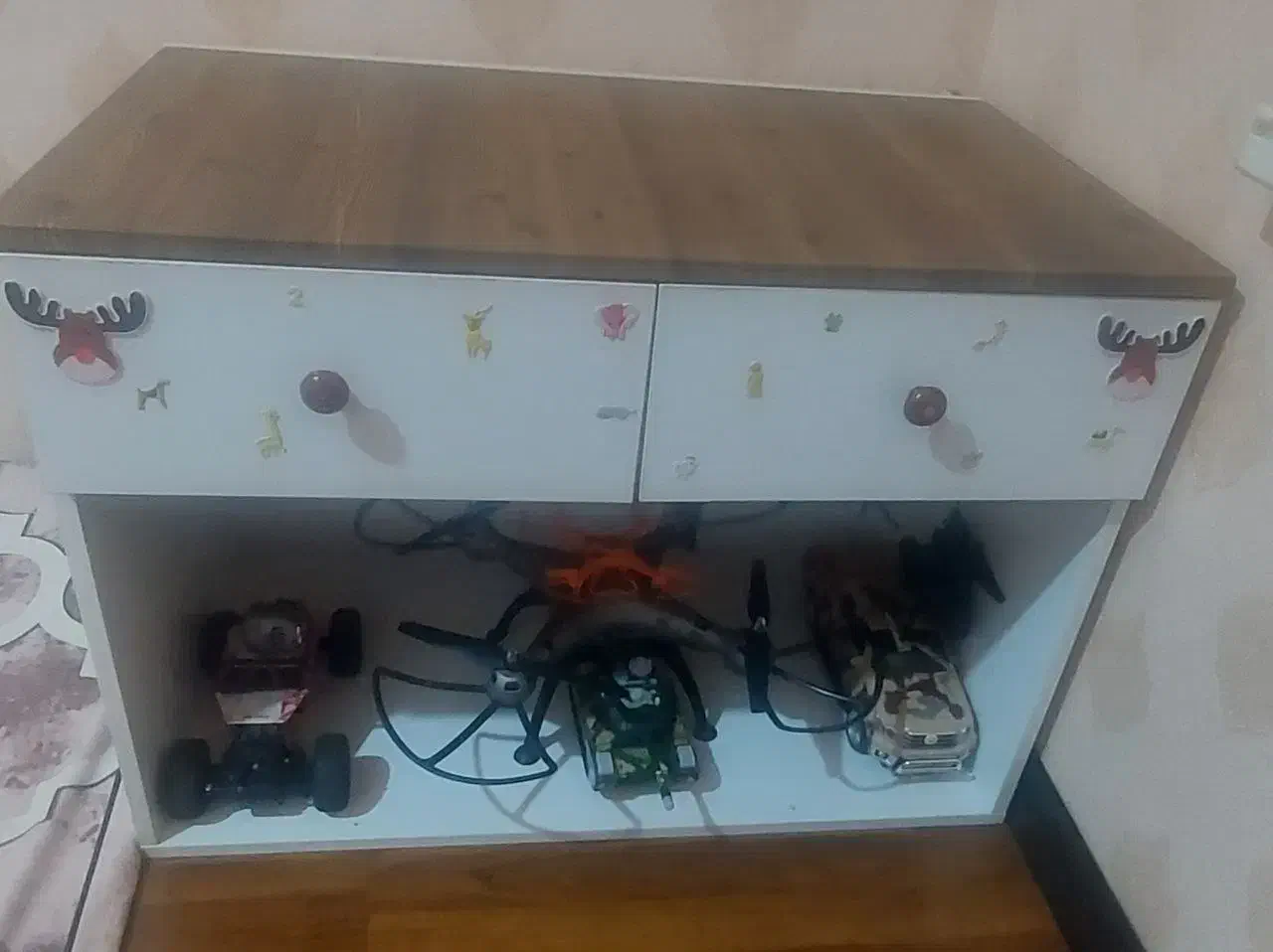 تختخواب  و کمد|تخت و سرویس خواب|بندر ماهشهر, |دیوار