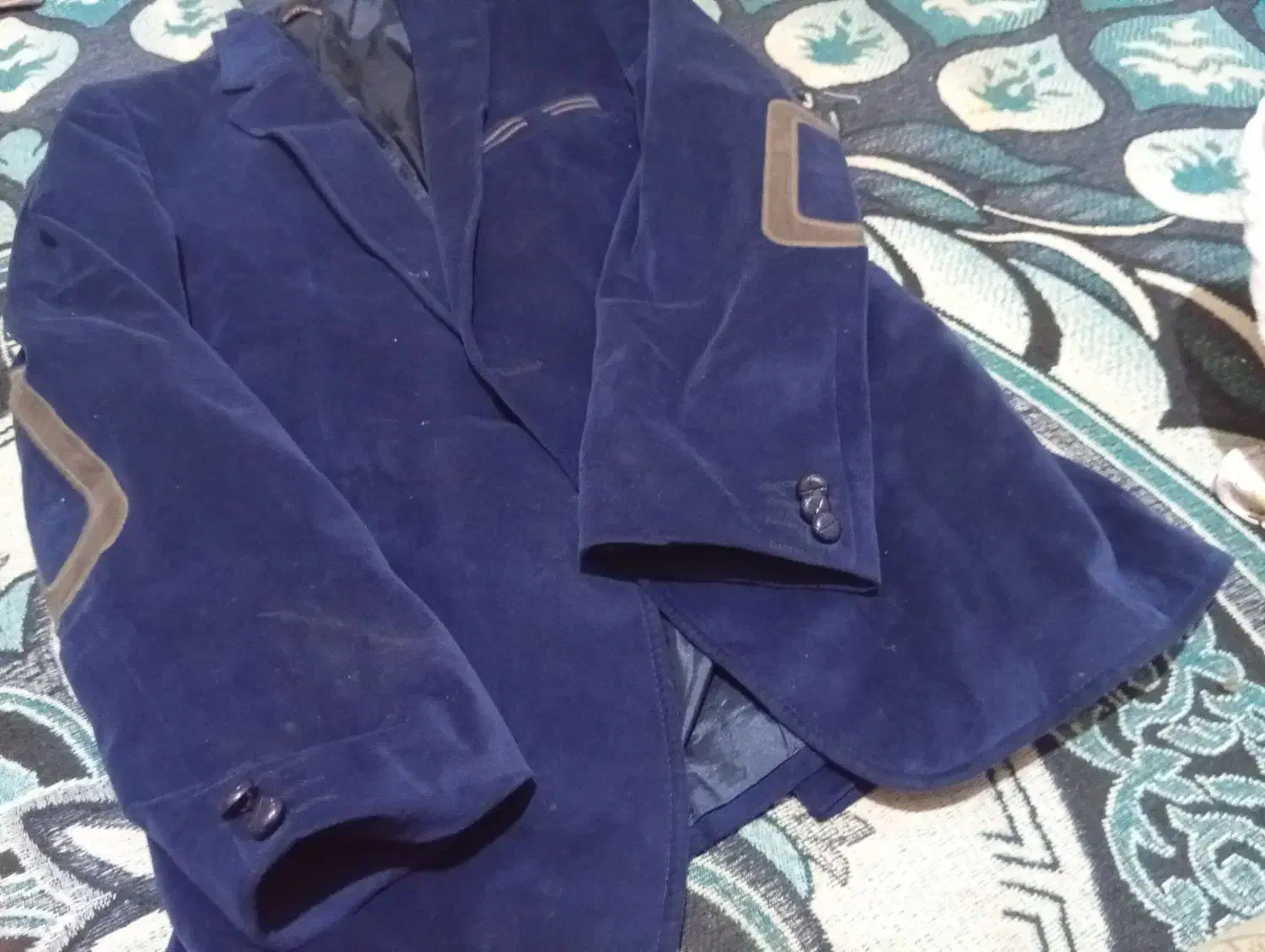 کت مخمل|لباس|چابهار, |دیوار