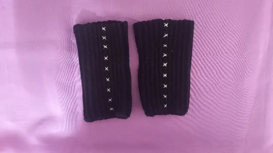 دستکش بافتنی|لوازم خیاطی و بافتنی|اصفهان, ارداجی|دیوار