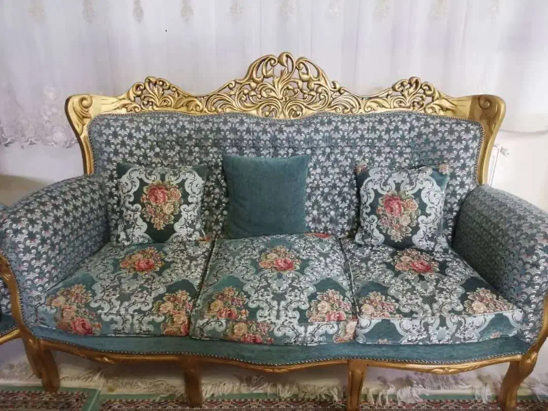 مبل استیل ۹ نفره به همراه میز ناهار خوری|مبلمان خانگی و میز عسلی|اصفهان, محمودیه|دیوار