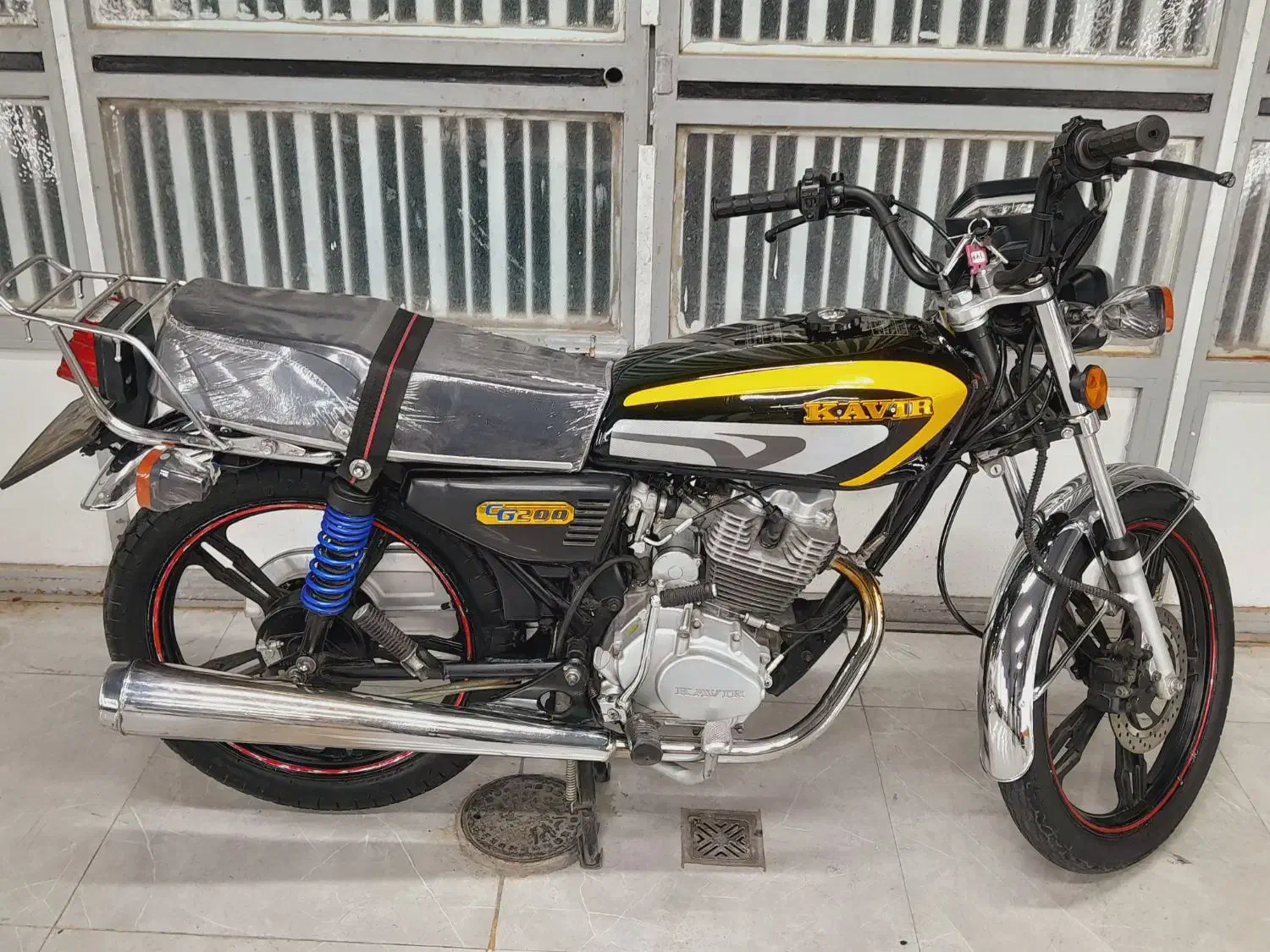 کویر 200 1400 مشکی|موتورسیکلت|قم, چهل درخت‎|دیوار