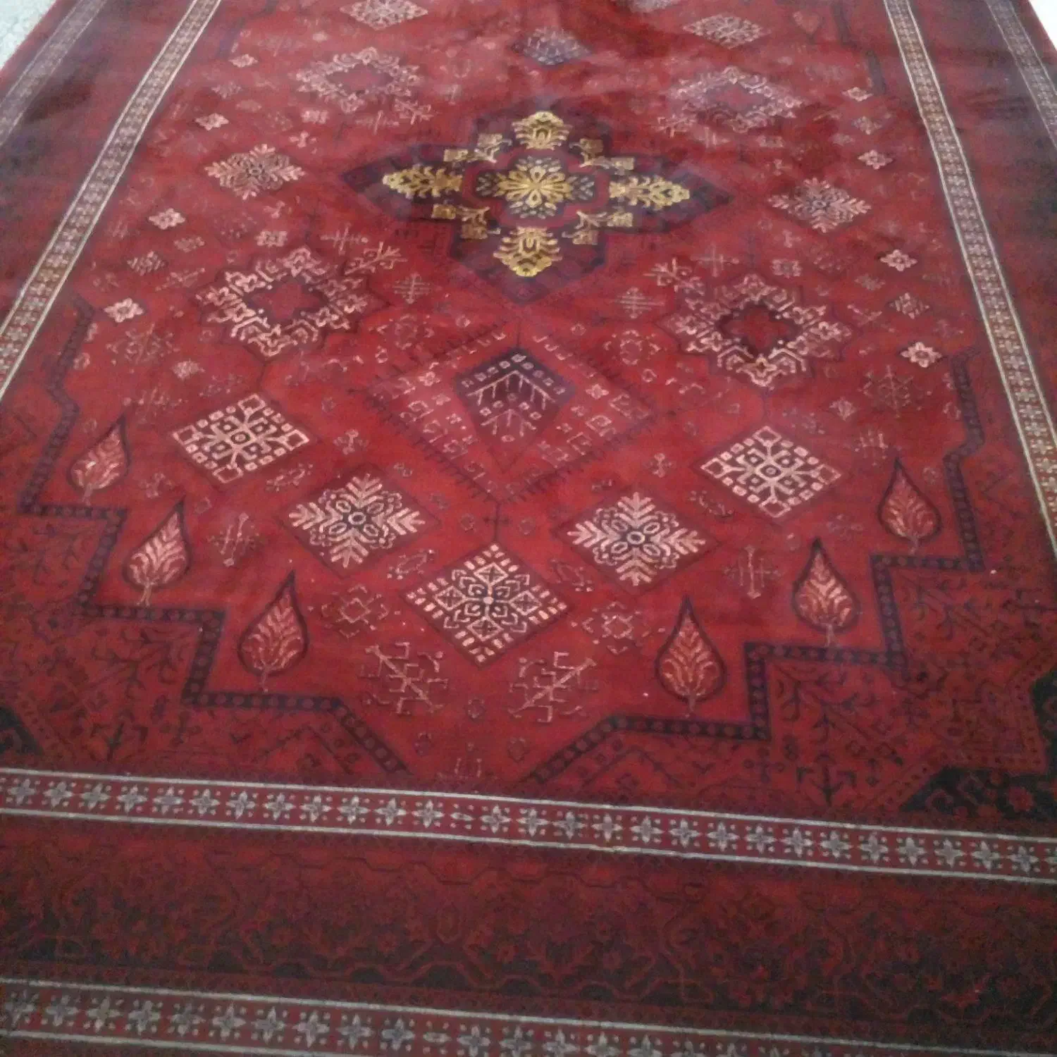 تولید فرش های۷۰۰شانه در اندازه طرح ورنگ های مختلف|فرش|آران و بیدگل, |دیوار