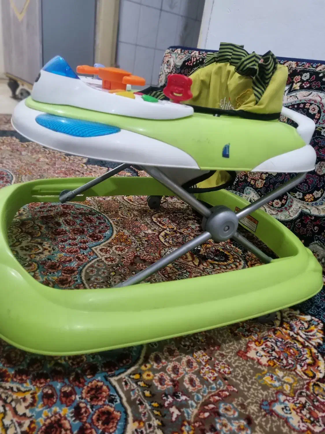 روروک بچه|کالسکه و لوازم جانبی|پاکدشت, حصار امیر|دیوار