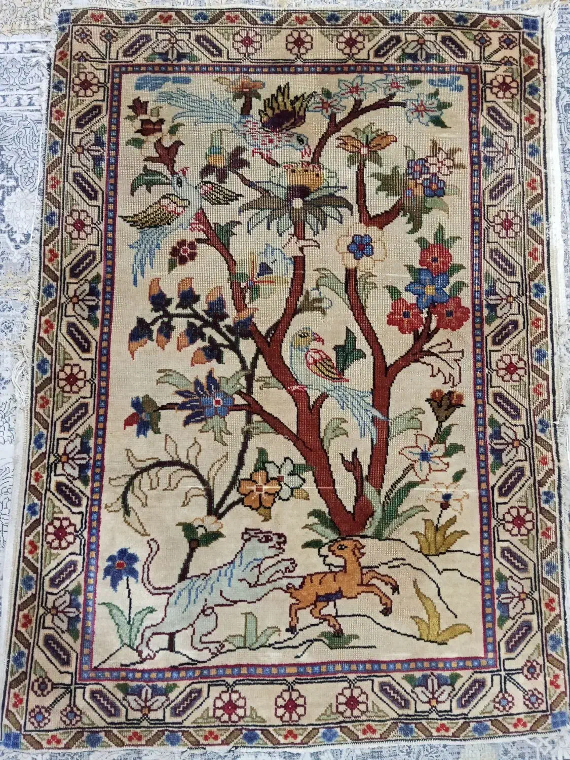 قالیچه‌عتیقه‌پشمی|فرش|هشتگرد, شهرک صنعتی هشتگرد|دیوار