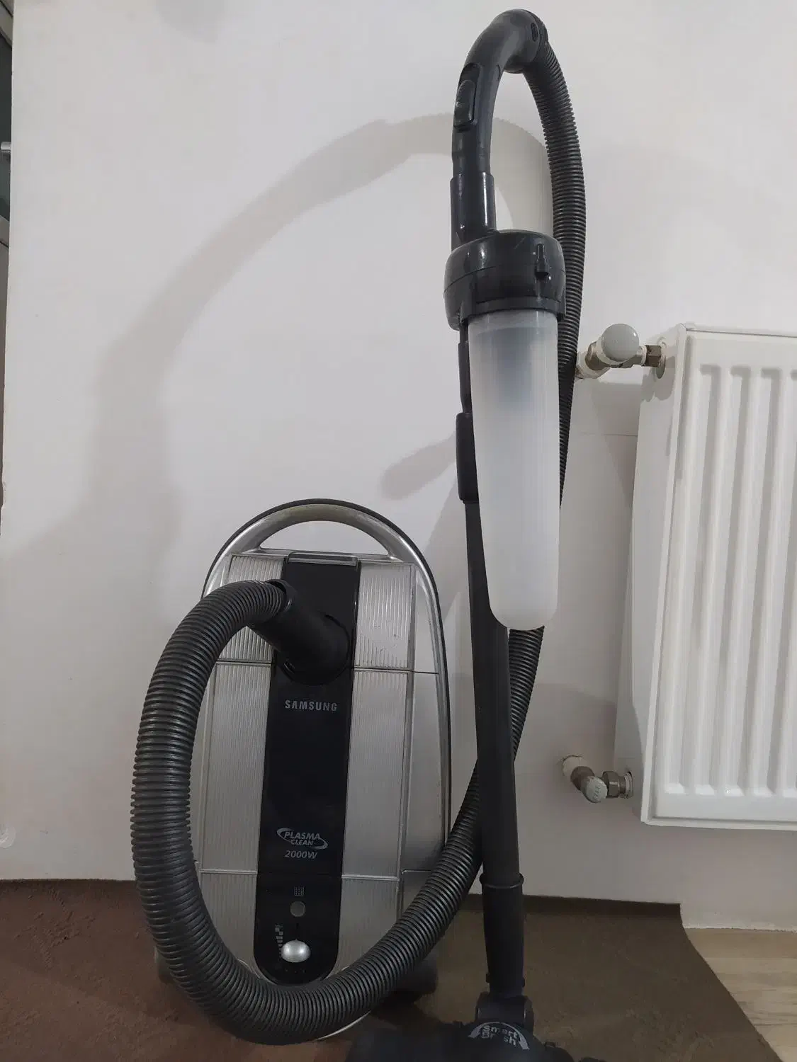 جاروبرقی سامسونگ اصل کره ۲۰۰۰وات پر قدرت|جاروبرقی، جارو شارژی، بخارشو|نسیم‌شهر, |دیوار